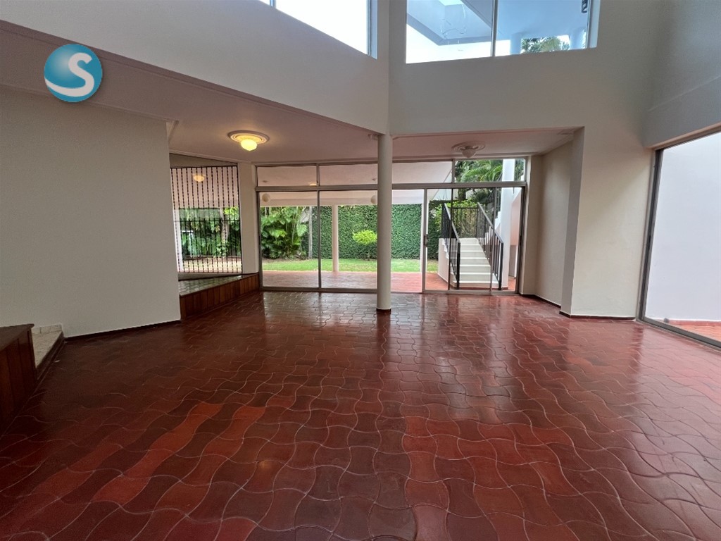Casa en Alquiler, Los Cacicazgos
